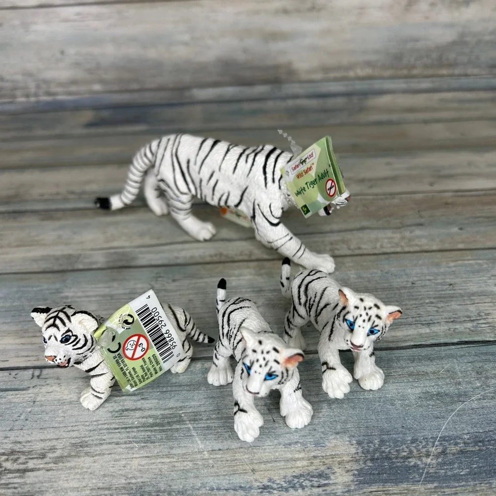 Safari‎ LTD White Siberian Tigers Figures Family Lot